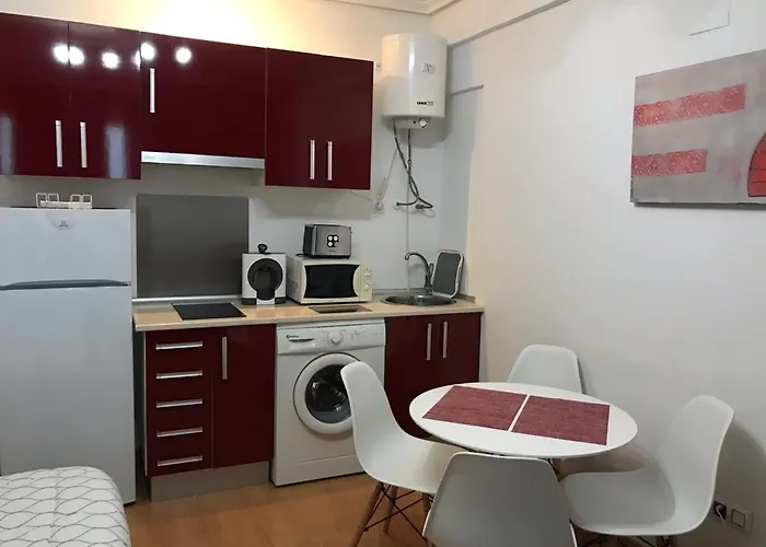 Calle Manero Molla, 16, 6-3 *